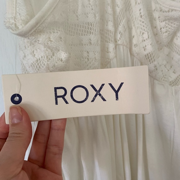 White Lace Dress - Picture 3 of 11